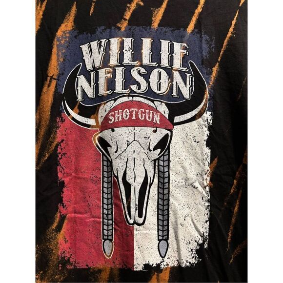 Willie Nelson Shotgun T-shirt size Medium - Picture 2 of 2